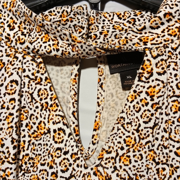 Worthington EUC Women's Long Sleeve Blouse, XL, Ivory w/Brown Pattern - Picture 3 of 7